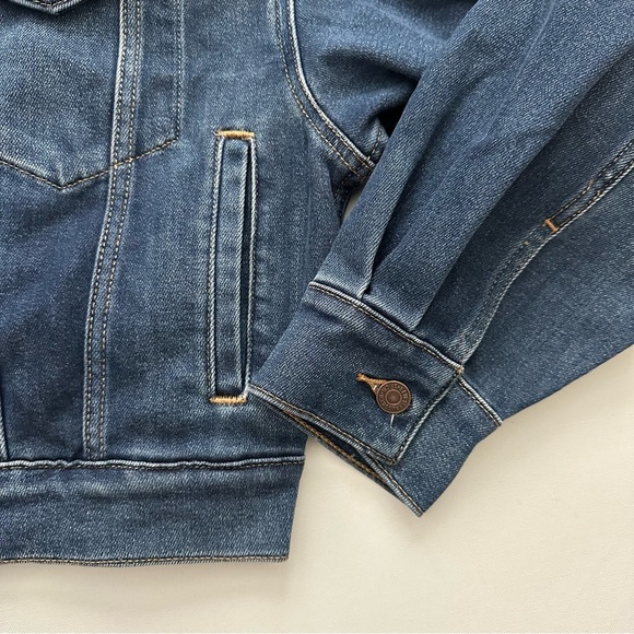 Levi’s Women’s Baby Bubble Trucker Jacket Size S - Picture 12 of 16